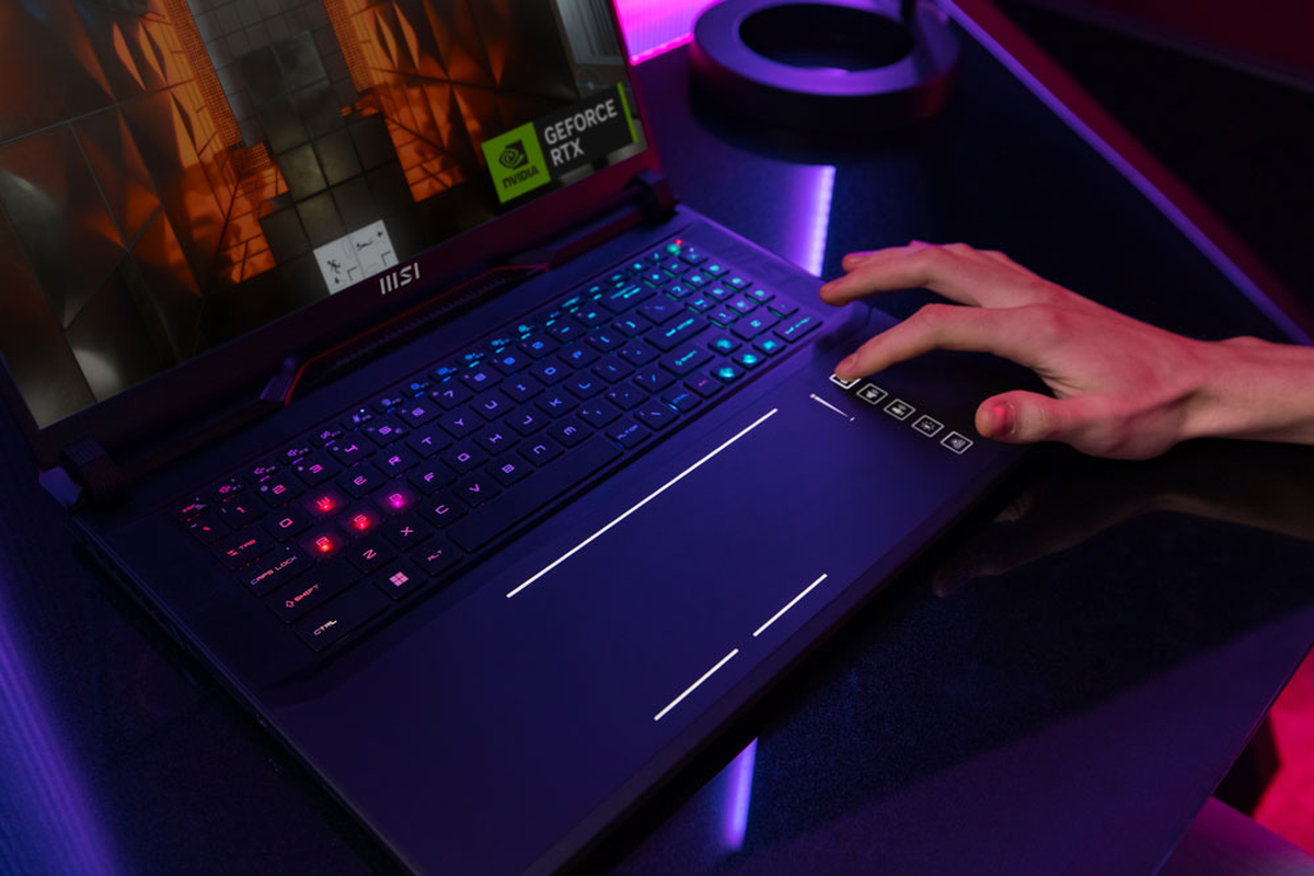 Mẫu laptop hơn 100 triệu đồng này của MSI không cần gì mới mẻ, khi thiết kế và hiệu năng đã quá đủ đột phá - Ảnh 2.