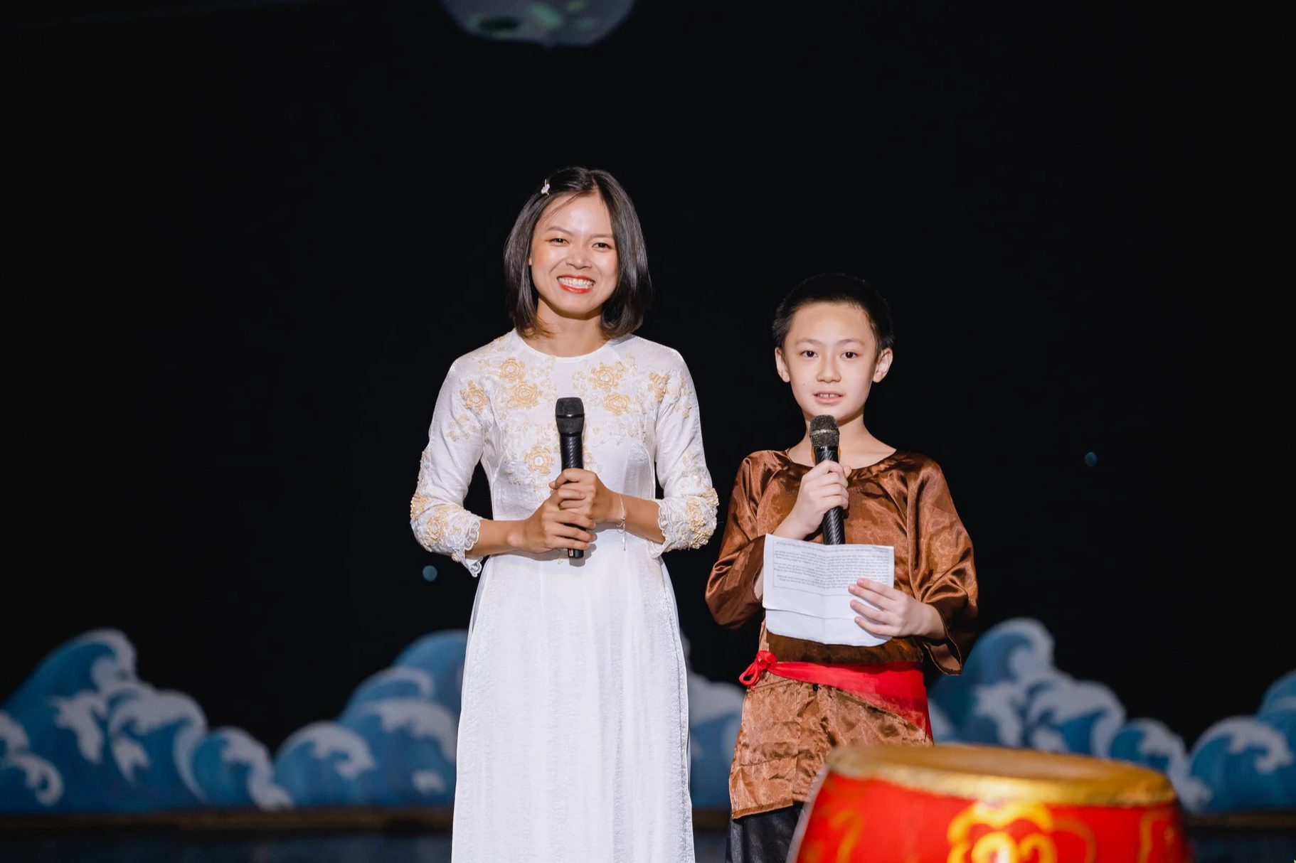 Trường tiểu học ở quận Cầu Giấy với cách học Sử độc đáo: Trẻ &quot;thấm&quot; lòng yêu nước từ vô vàn hoạt động thú vị - Ảnh 3.