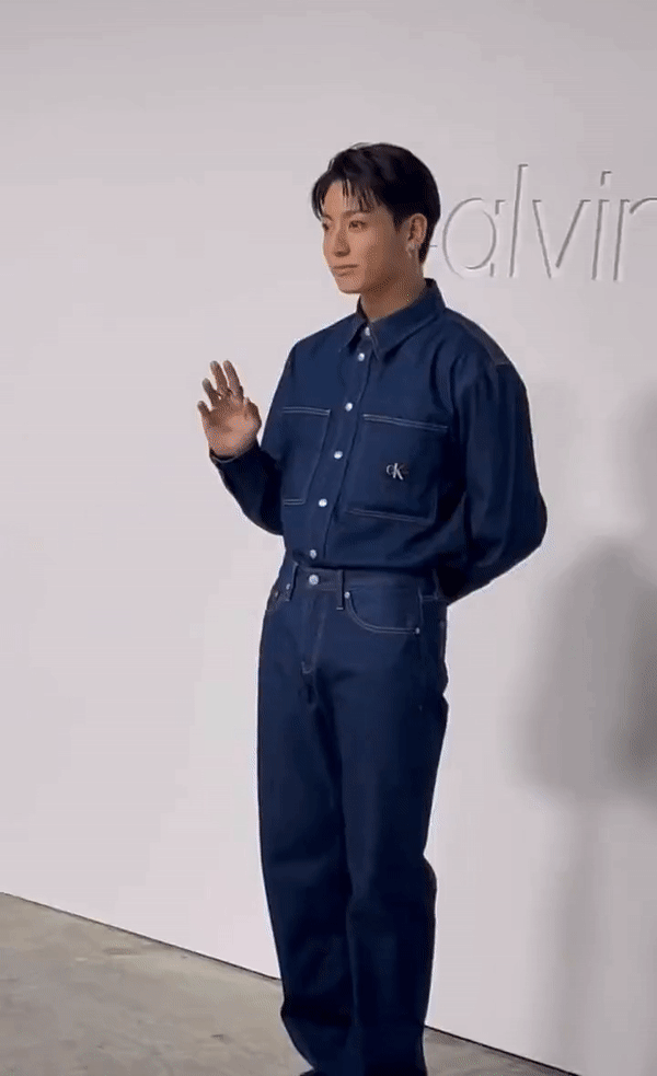 Đại hội mỹ nam quy tụ tại sự kiện Calvin Klein: Jungkook điển trai ngút ngàn, HIEUTHUHAI có “lép vế&quot; trước dàn trai đẹp - Ảnh 3.