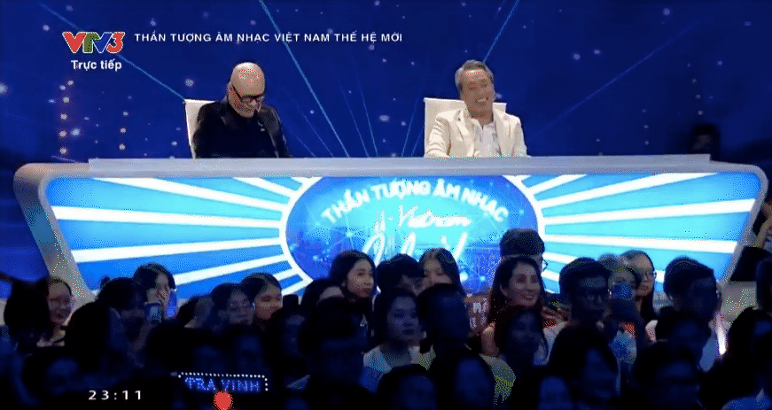 Sơn Tùng M-TP tái xuất Vietnam Idol khiến dàn nghệ sĩ không thể ngồi yên, gây xúc động khi nhắc đến nhạc sĩ Huy Tuấn - Ảnh 8.