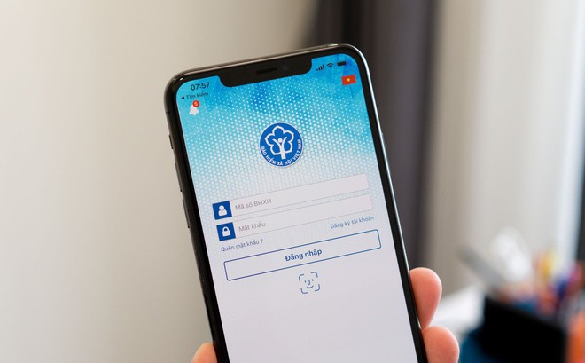 Tích hợp tài khoản VNeID với ứng dụng VssID, theo dõi quá trình BHXH, BHYT chỉ với vài thao tác đơn giản - Ảnh 1.