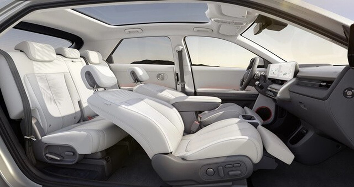 Xe điện có sức hút quá lớn, Hyundai Ioniq 5 đang dẫn đầu bình chọn xe gia đình của BCA 2023 - Ảnh 4. Xe điện có sức hút quá lớn, Hyundai Ioniq 5 đang dẫn đầu bình chọn xe gia đình của BCA 2023 - Ảnh 4.