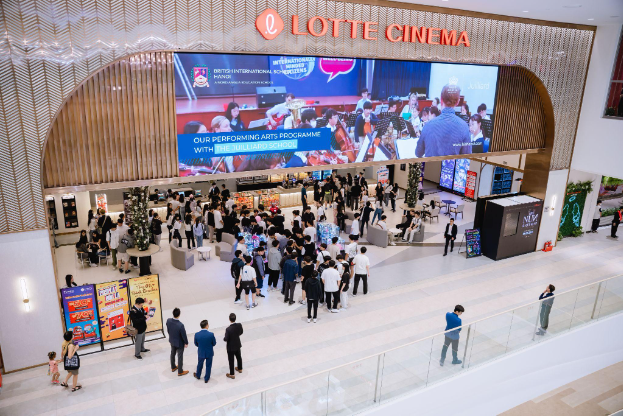 Cẩm nang "càn quét" tổ hợp Lotte Mall West Lake Hanoi trong một ngày - Ảnh 4. Cẩm nang "càn quét" tổ hợp Lotte Mall West Lake Hanoi trong một ngày - Ảnh 4.