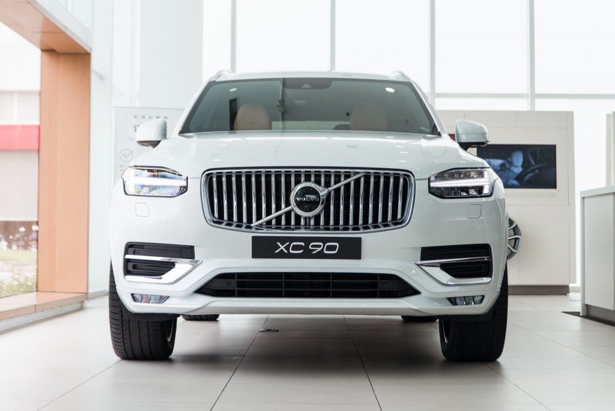 Volvo XC90 'an toàn tốt bậc nhất thế giới' tiếp tục dẫn đầu đề cử xe sang cho gia đình của BCA 2023 - Ảnh 2.