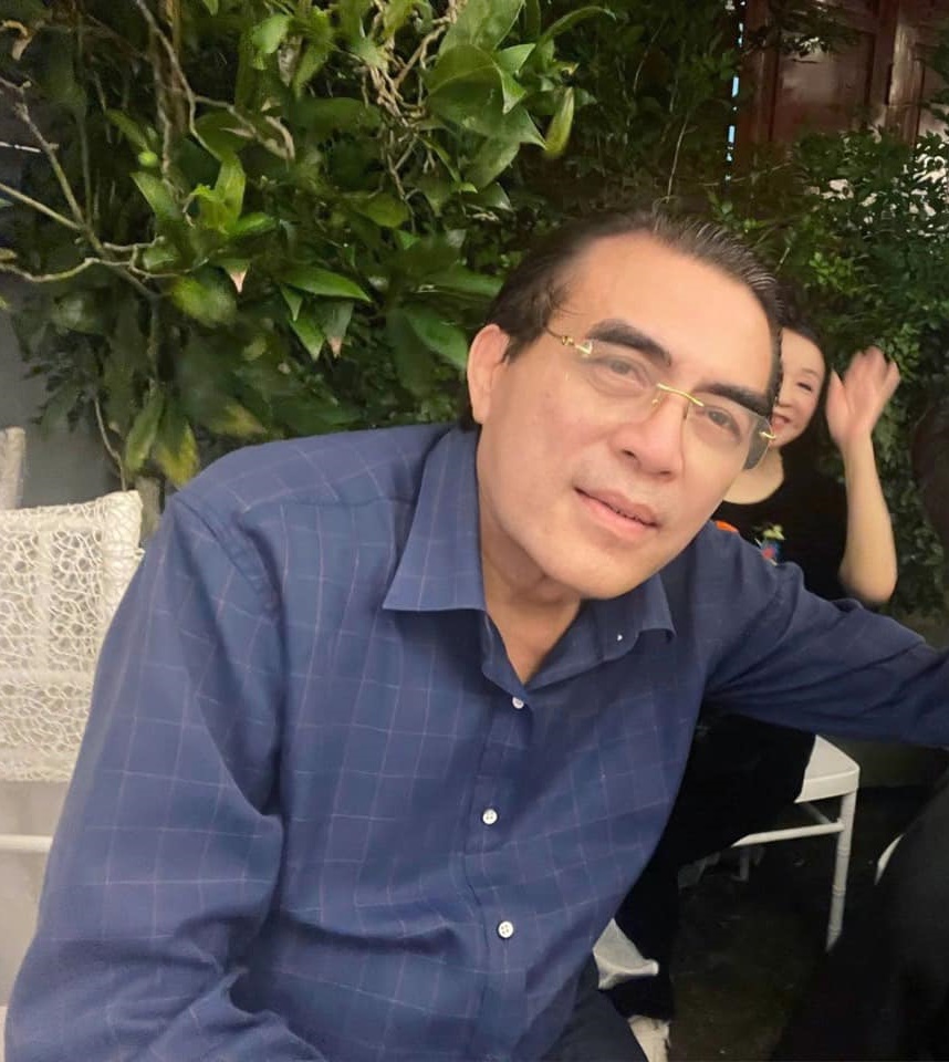 NSND Trung Đức: Đẹp trai, nổi tiếng khiến nhiều cô muốn xin con, cuộc sống ở tuổi 71 ra sao? - Ảnh 3.