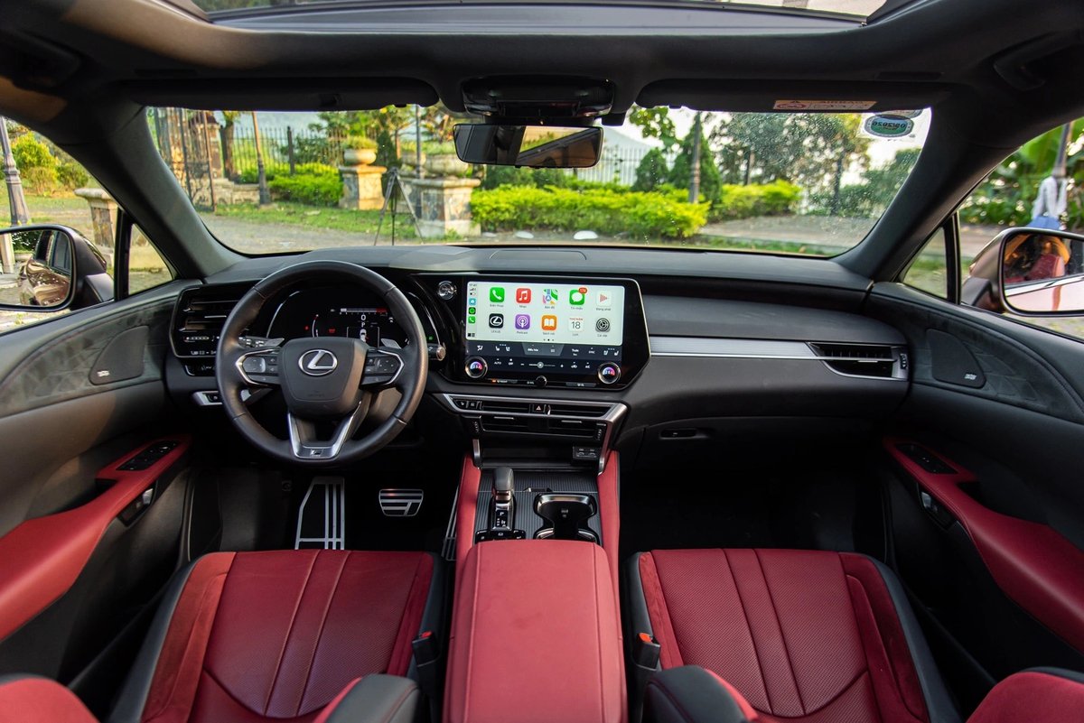 Lexus RX có cơ hội trở thành xe sang tiêu biểu cho gia đình tại BCA 2023 - Ảnh 2. Lexus RX có cơ hội trở thành xe sang tiêu biểu cho gia đình tại BCA 2023 - Ảnh 2.