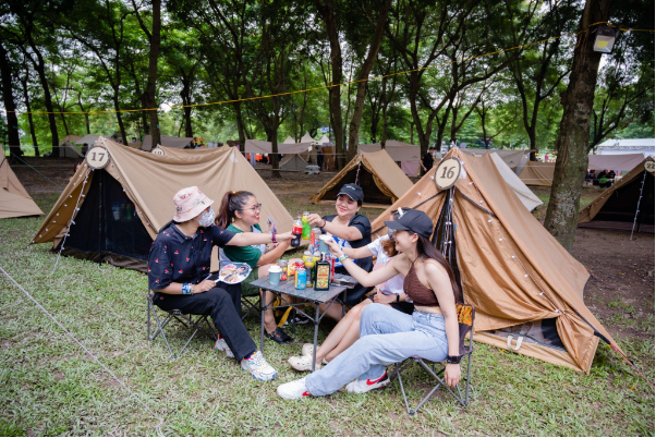 Những điểm nhấn khó quên của HAY FEST 2023: Khán giả “quẩy” 12 giờ đồng hồ, 120 màn trình diễn gói trong một từ “ĐÃ!” - Ảnh 2.