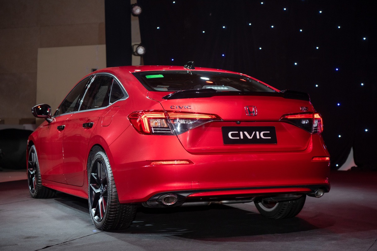 Honda Civic khó thắng giải "Cảm giác lái ấn tượng trên xe phổ thông" - Ảnh 5. Honda Civic khó thắng giải "Cảm giác lái ấn tượng trên xe phổ thông" - Ảnh 5.