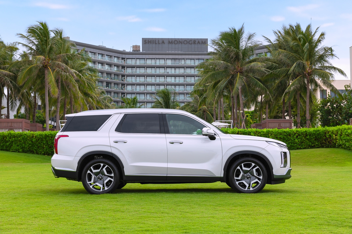 Hyundai Palisade - chiếc xe 'đa dụng', 'trang bị tốt', 'giá tốt' cho gia đình - Ảnh 3. Hyundai Palisade - chiếc xe 'đa dụng', 'trang bị tốt', 'giá tốt' cho gia đình - Ảnh 3.