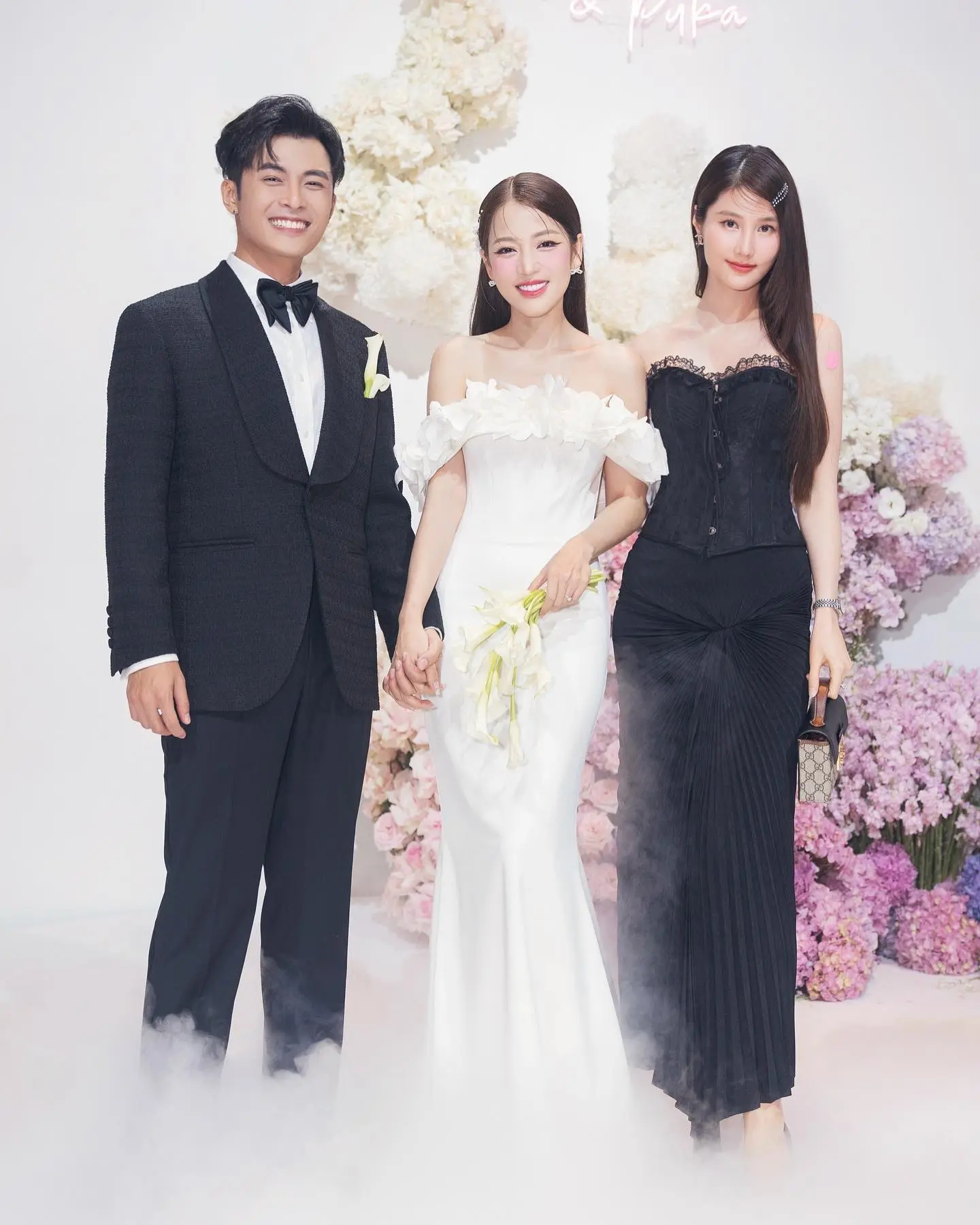 Học sao Việt cách chọn đồ local brand rẻ đẹp đi dự đám cưới- Ảnh 18. Học sao Việt cách chọn đồ local brand rẻ đẹp đi dự đám cưới- Ảnh 18.