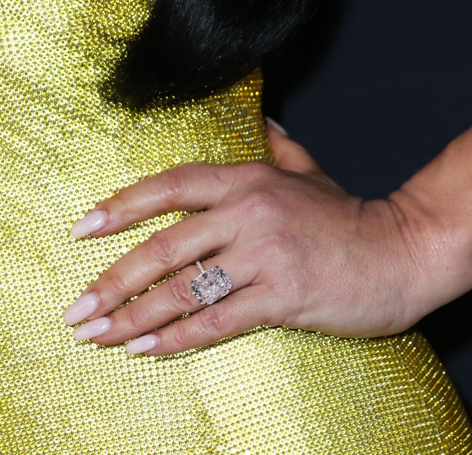 Bạn gái thị phi của tỷ phú Amazon giờ ra sao sau khi đính hôn, chuẩn bị thành vợ người giàu thứ 3 thế giới?- Ảnh 5.