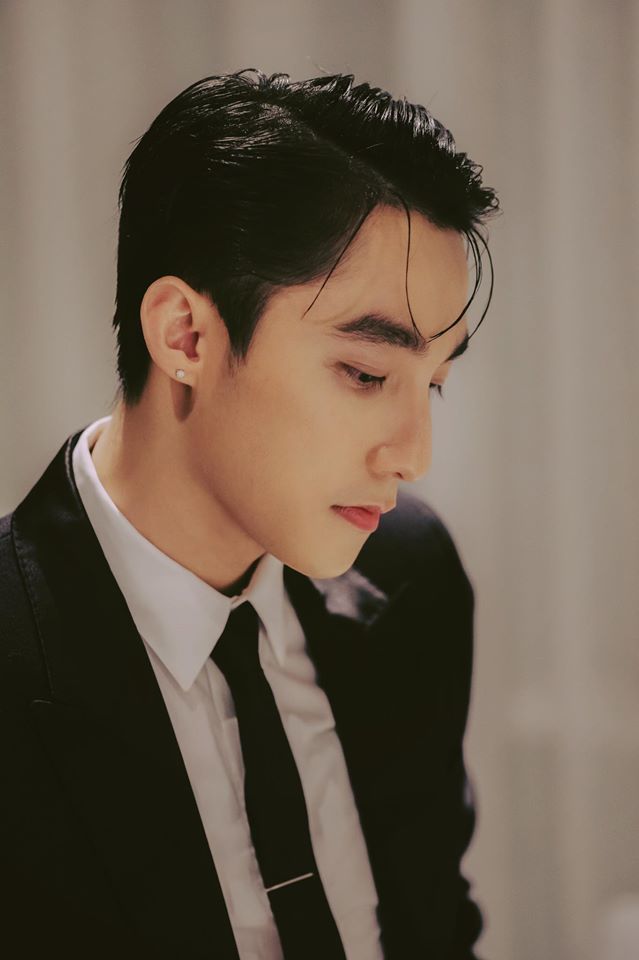 Bị nhầm là Noo Phước Thịnh - Sơn Tùng giữa sân bay, Lê Dương Bảo Lâm cười ngượng chốt hạ 1 câu ngỡ ngàng - Ảnh 4. Bị nhầm là Noo Phước Thịnh - Sơn Tùng giữa sân bay, Lê Dương Bảo Lâm cười ngượng chốt hạ 1 câu ngỡ ngàng - Ảnh 4.