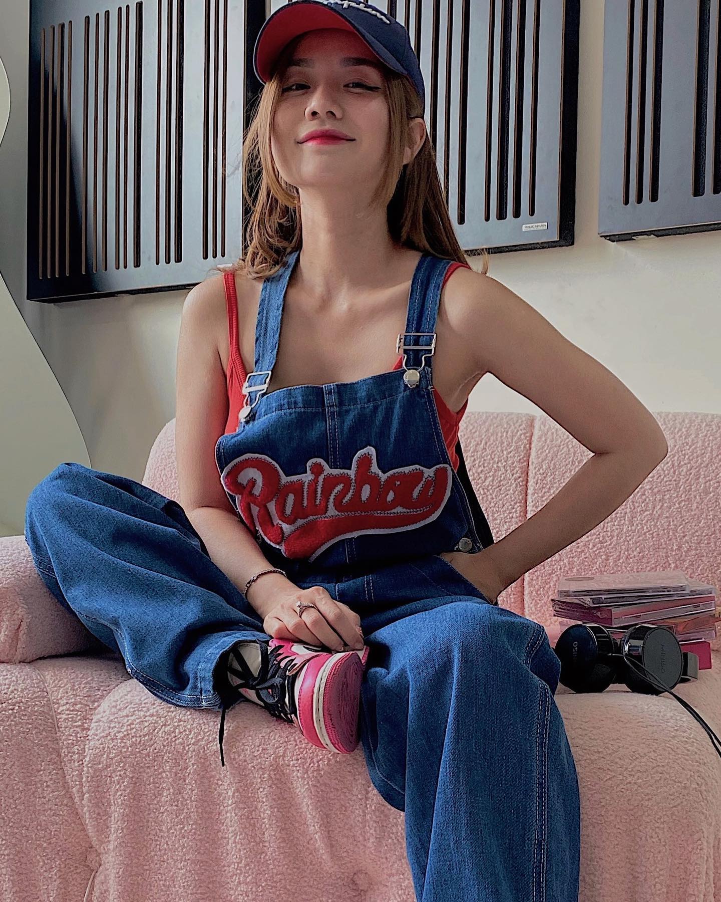 Cam thường “tóm gọn” nhan sắc của Cindy Lư, so với ảnh xài app khác cỡ nào?- Ảnh 8.