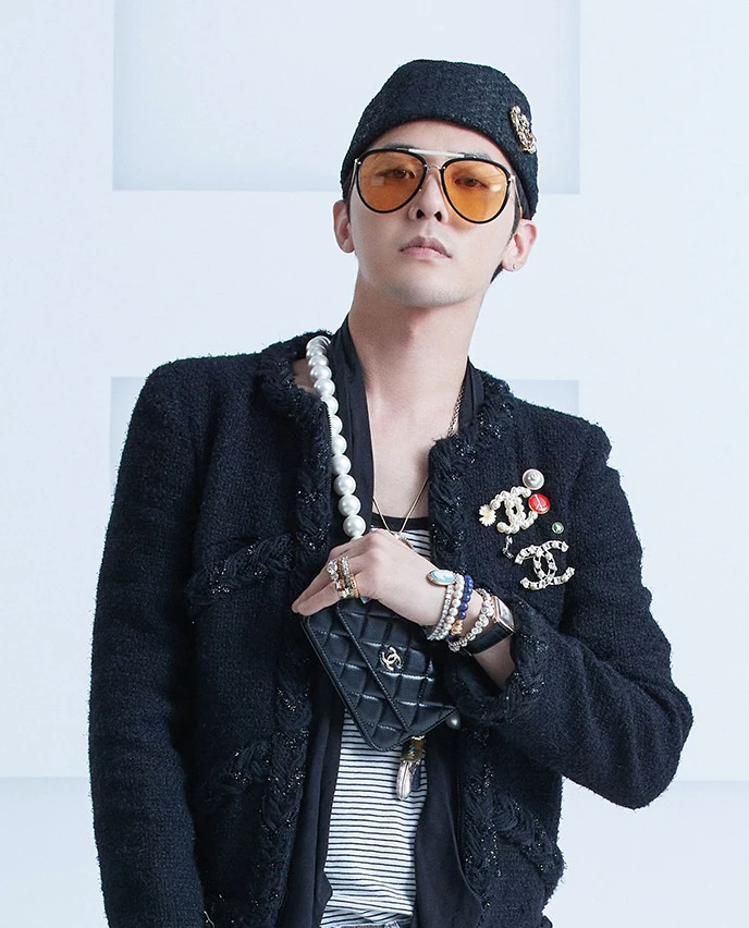 G-Dragon bị Chanel cắt hợp đồng và phải đền bù số tiền khủng vì phốt ma túy?- Ảnh 3. G-Dragon bị Chanel cắt hợp đồng và phải đền bù số tiền khủng vì phốt ma túy?- Ảnh 3.