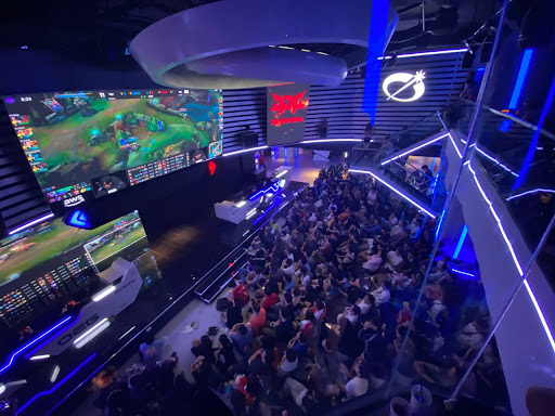 Viewing Party CKTG LMHT 2023 bùng nổ cảm xúc tại Tổ hợp giải trí Esports hiện đại bậc nhất Việt Nam- Ảnh 5.