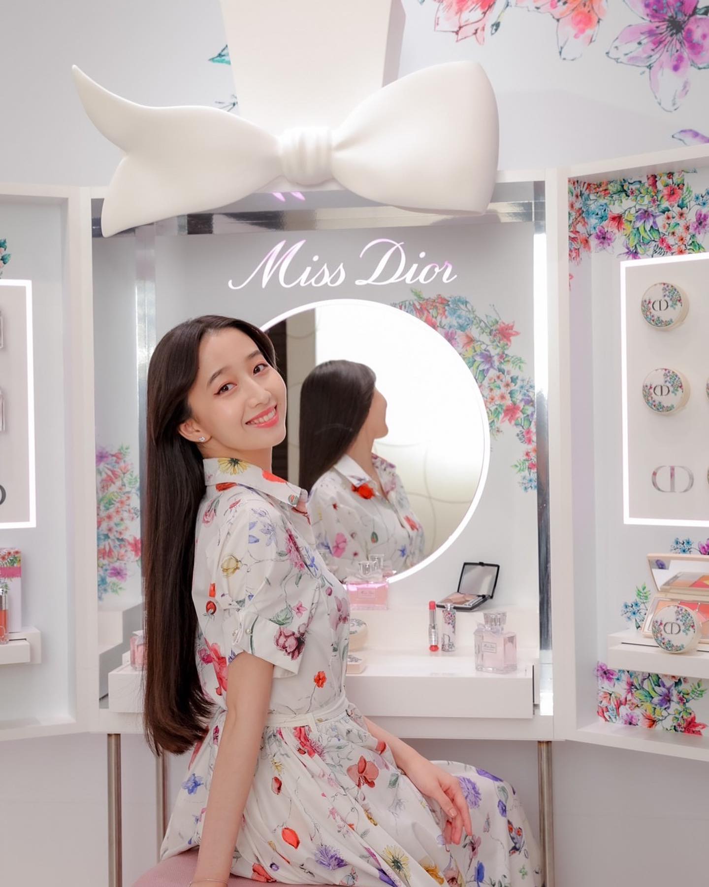 Hai con gái tuyệt phẩm của cặp đôi bị ghét nhất Jbiz: Chị là Đại sứ Dior Beauty, em 16 tuổi đã diễn cho Chanel- Ảnh 13.