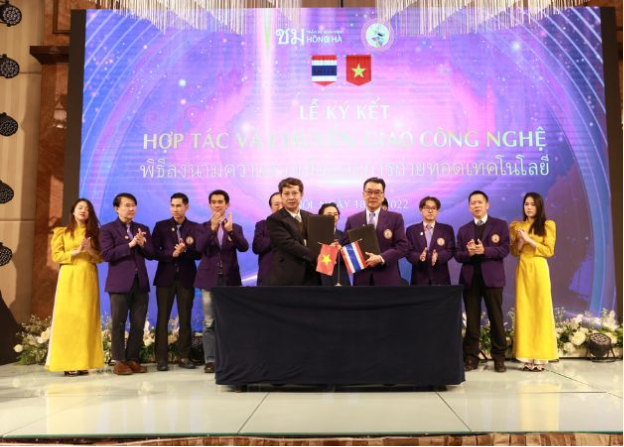 photo-1