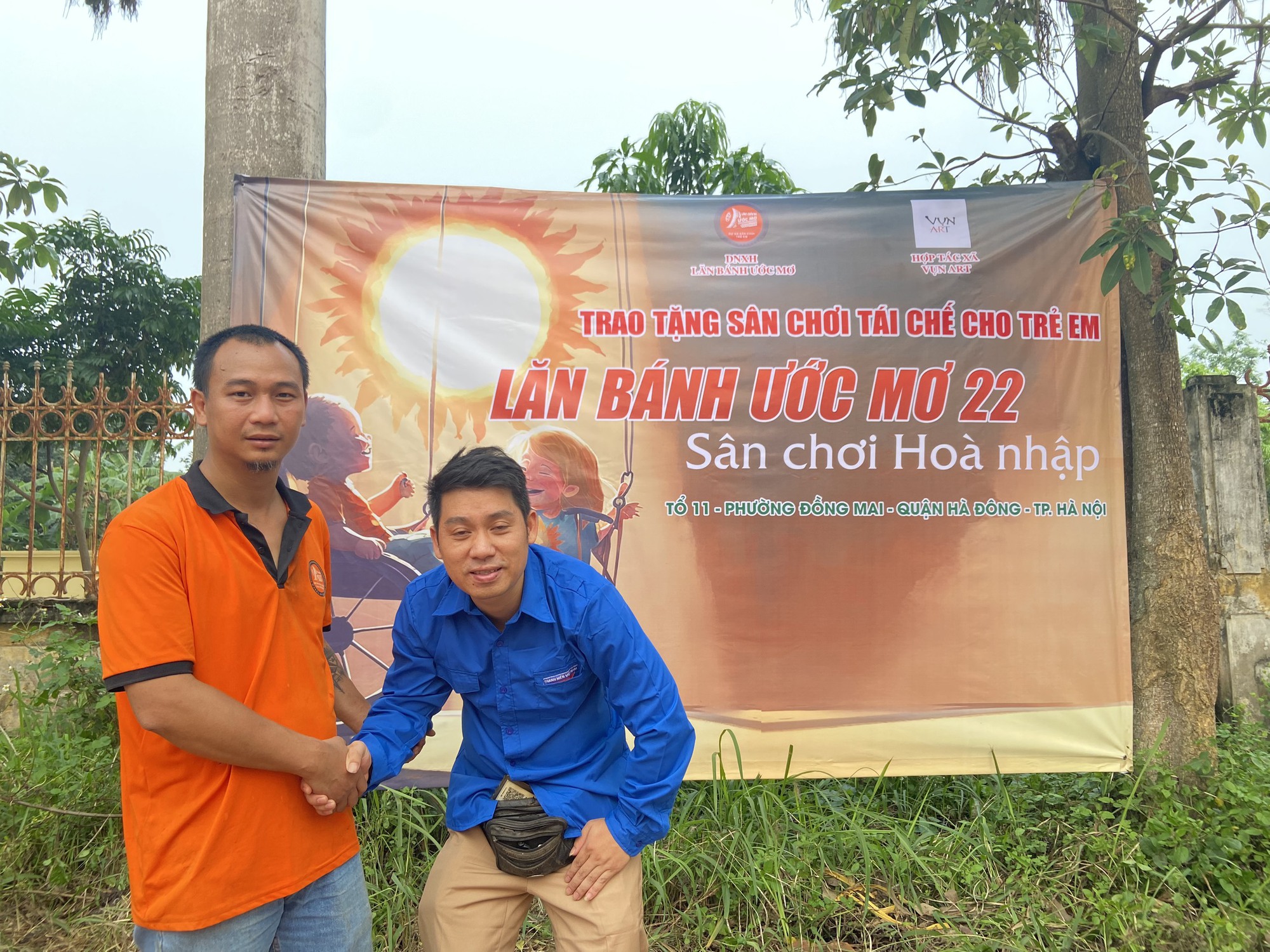 Lăn bánh ước mơ: Câu chuyện về cuộc đời thứ 2 của lốp xe và "những kẻ ham chơi đi xin nụ cười"- Ảnh 14.