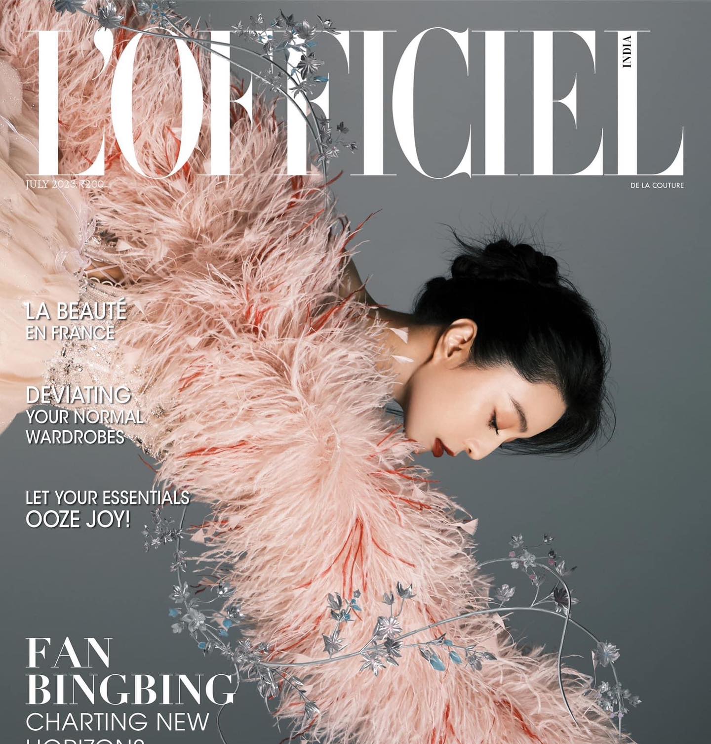 Lưu Diệc Phi, Phạm Băng Băng và nhiều sao nữ quốc tế gần đây đều "mê tít" đầm dạ hội của các NTK Việt- Ảnh 6. Lưu Diệc Phi, Phạm Băng Băng và nhiều sao nữ quốc tế gần đây đều "mê tít" đầm dạ hội của các NTK Việt- Ảnh 6.