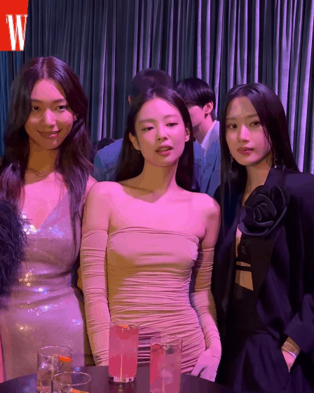 Khung hình đắt giá của "96 line" Jennie - Moon Ga Young - Lee Ho Jung gây sốt, netizen nhìn mà không chê nổi- Ảnh 1. Khung hình đắt giá của "96 line" Jennie - Moon Ga Young - Lee Ho Jung gây sốt, netizen nhìn mà không chê nổi- Ảnh 1.