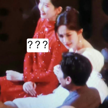 "Thánh meme" Dương Mịch: Lên hot search trong đêm vì tái hiện màn biểu cảm ngỡ ngàng bên Angelababy- Ảnh 2.