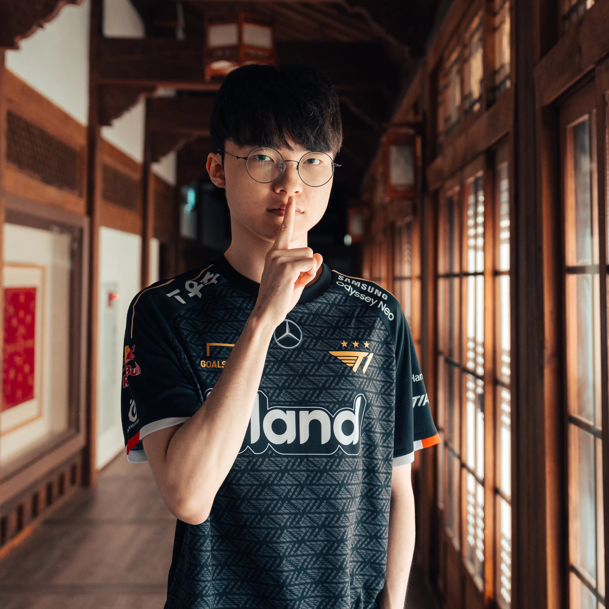 Tầm ảnh hưởng và danh tiếng của Faker thì không cần bàn cãi