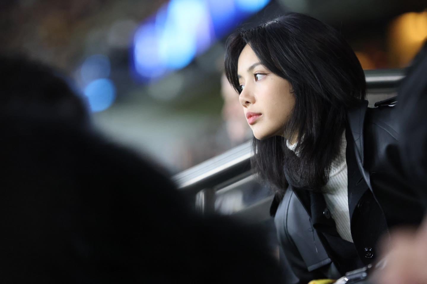Ống kính Getty Images không dìm nổi Lisa, ảnh chụp vội cũng thành khoảnh khắc viral vì quá xinh- Ảnh 6.