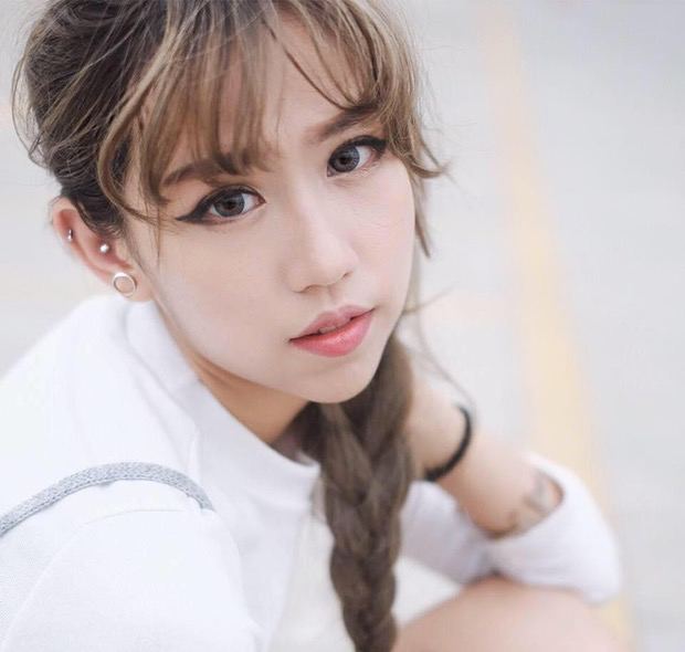 Min và những lần xuất hiện với khuôn mặt thiếu tự nhiên, ngày càng khác lạ so với thời mới debut- Ảnh 10.