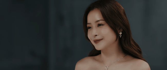 Visual của Chi Pu trong MV mới: Nhan sắc tuổi 30 xứng đáng 100 điểm- Ảnh 2. Visual của Chi Pu trong MV mới: Nhan sắc tuổi 30 xứng đáng 100 điểm- Ảnh 2.