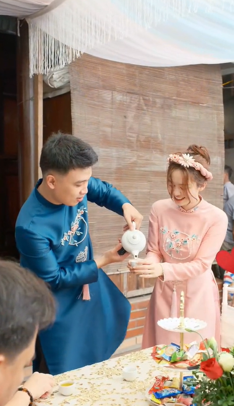 Cận cảnh đám hỏi của Hà Mã Tấu: Cô dâu lấy được chồng cười không ngớt, chú rể lại “toát mồ hôi hột”- Ảnh 9.