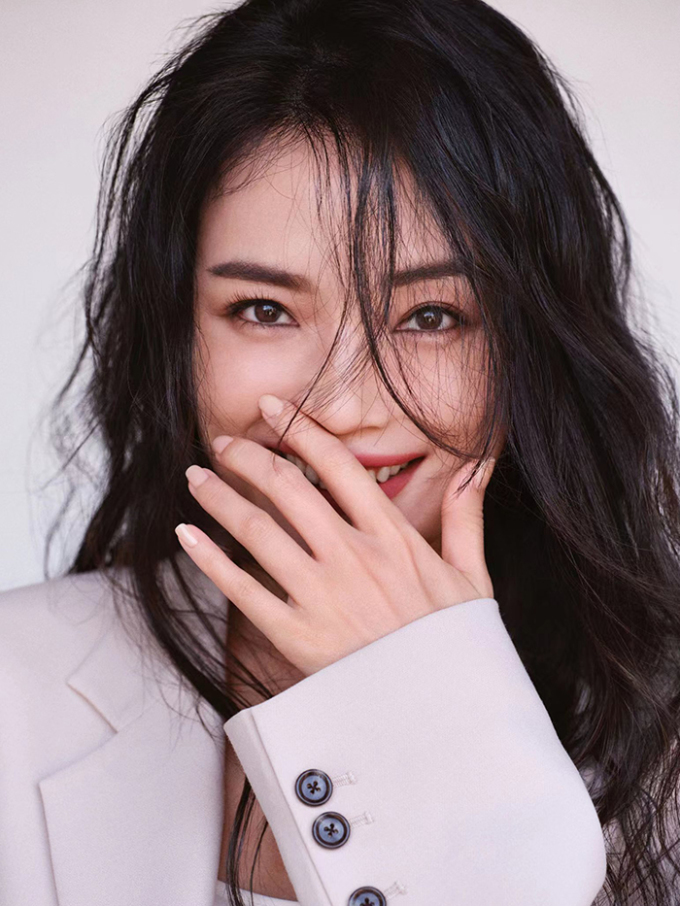 Chẳng cần "dao kéo", Thư Kỳ U50 vẫn cực trẻ đẹp nhờ 2 loại thức uống siêu đơn giản- Ảnh 3.