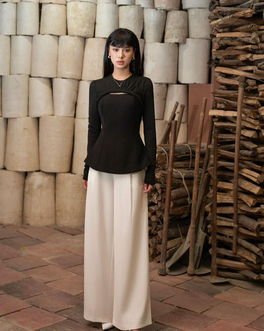 6 local brand dành cho chị em công sở: Thiết kế thanh lịch, sang như tài phiệt, mức giá cực kỳ "hợp ví"- Ảnh 23.