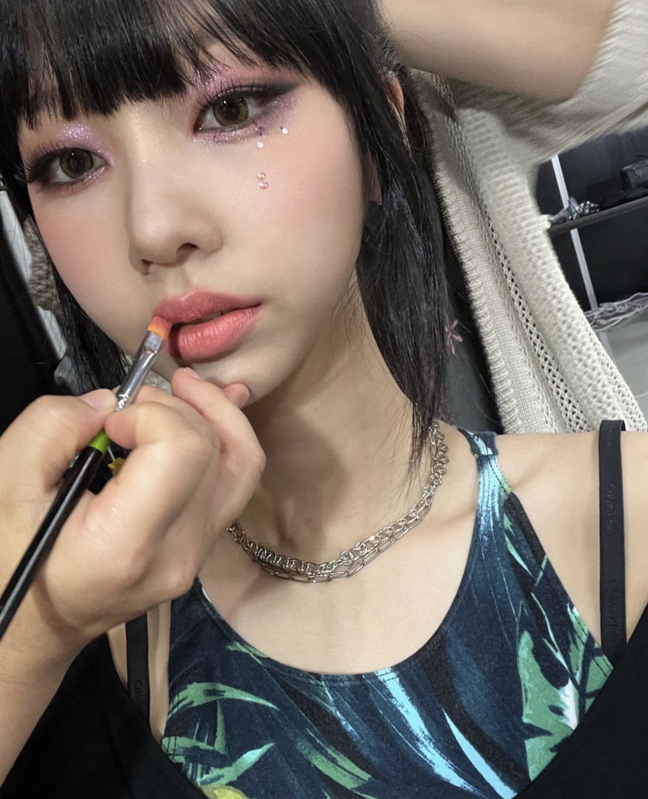 Nữ dancer "gây lú" vì khoảnh khắc như chị em ruột với Karina, nhan sắc ngoài đời ra sao?- Ảnh 5.