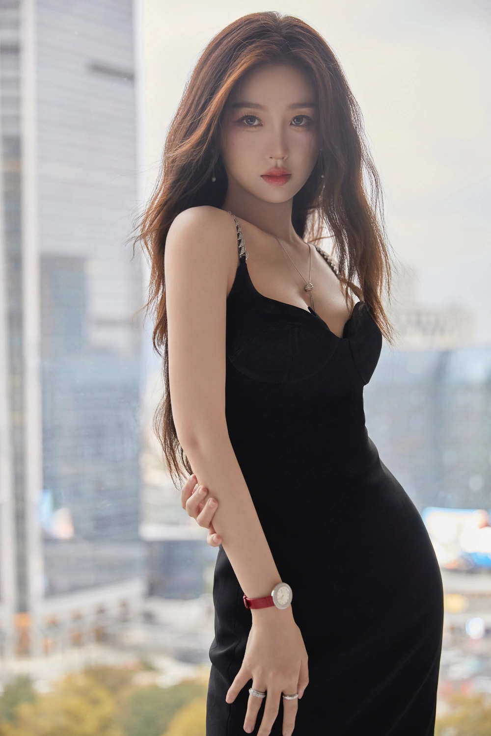 3 mỹ nhân "mặt học sinh, vóc dáng phụ huynh" gợi cảm nhất Cbiz hiện tại: "Búp bê cổ trang" là số 1?- Ảnh 9.