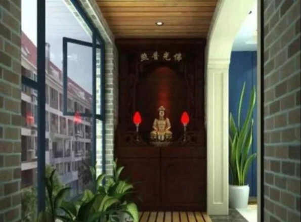Chuyên gia phong thủy nhắc nhở: Nhà chật hẹp mấy cũng không nên đặt bàn thờ ở 3 vị trí này!- Ảnh 2.