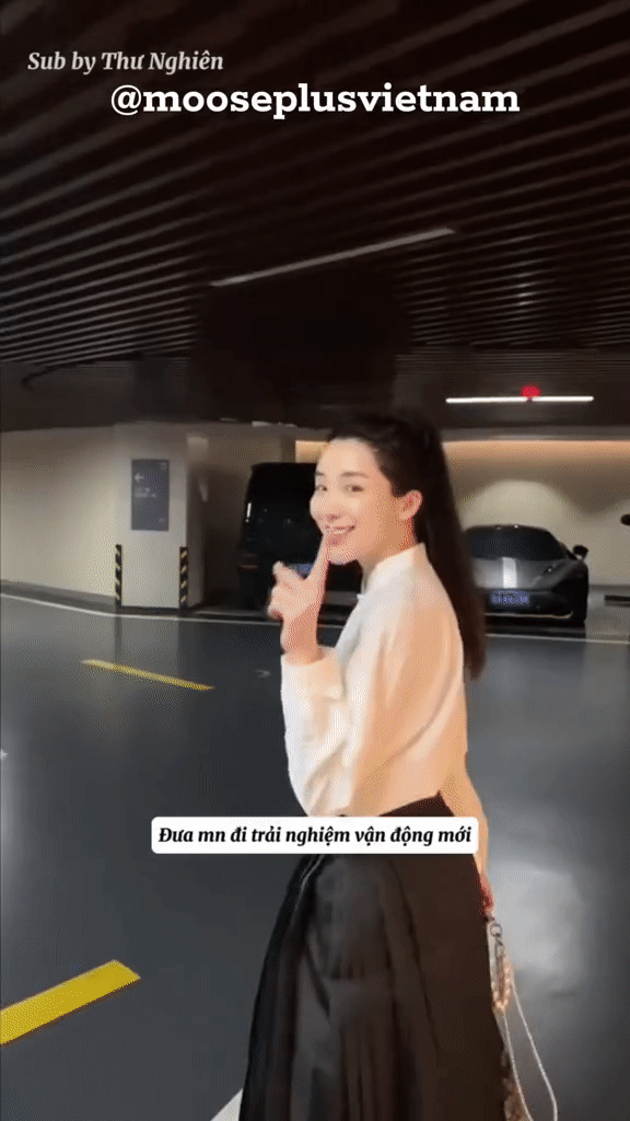 Kiểu áo ruột của "phú bà" Đào Hỷ Nhi: Thanh lịch, nền nã lại sang nức nở, nàng nào cũng nên sắm về tủ đồ- Ảnh 5.