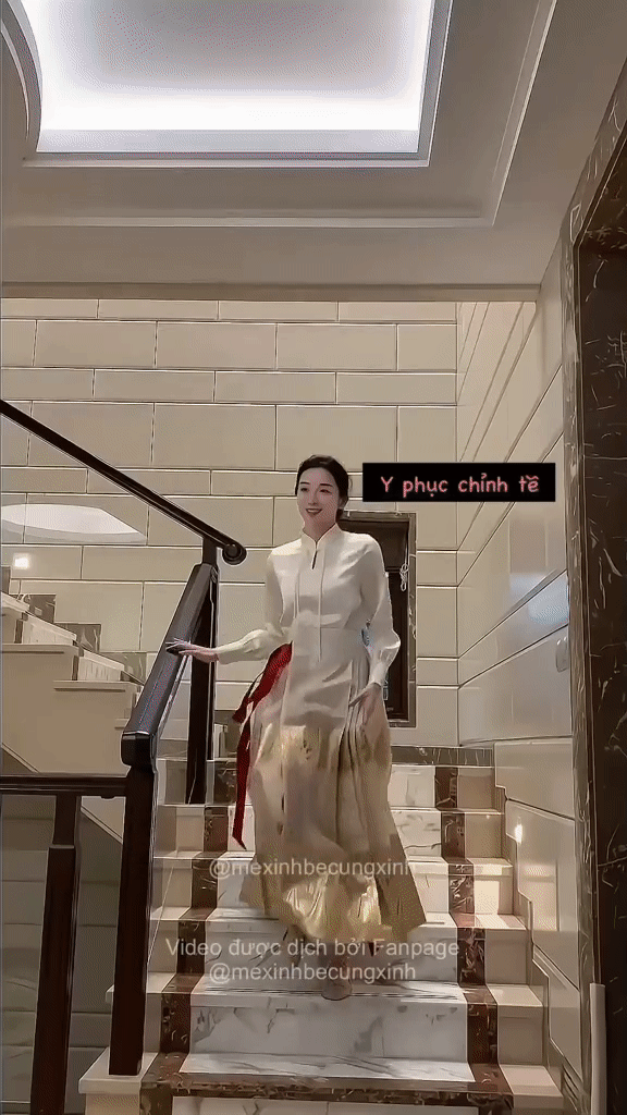 Kiểu áo ruột của "phú bà" Đào Hỷ Nhi: Thanh lịch, nền nã lại sang nức nở, nàng nào cũng nên sắm về tủ đồ- Ảnh 6.
