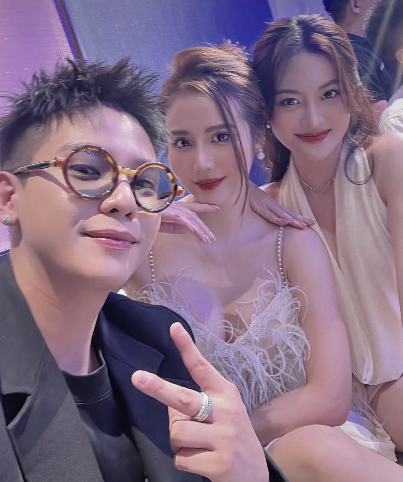 Huyền Lizzie gây xôn xao với động thái sau tin đồn hẹn hò Quân AP