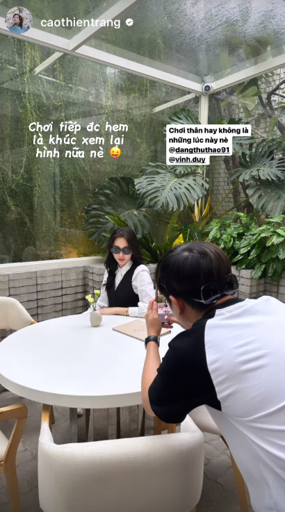 Nháp: Loạt ảnh Đặng Thu Thảo lọt vào camera thường: Nhan sắc có còn được như thần tiên tỷ tỷ? - Ảnh 1. Nháp: Loạt ảnh Đặng Thu Thảo lọt vào camera thường: Nhan sắc có còn được như thần tiên tỷ tỷ? - Ảnh 1.