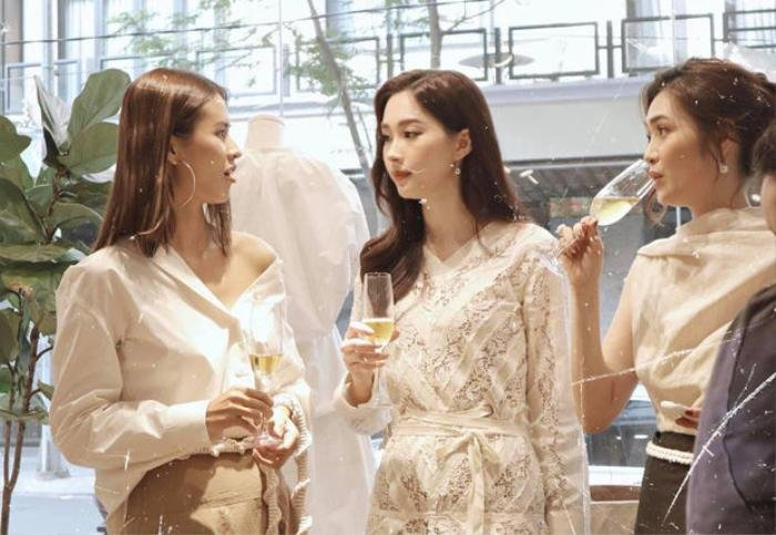 Loạt ảnh Đặng Thu Thảo lọt vào camera thường: Nhan sắc có còn được như thần tiên tỷ tỷ? - Ảnh 8. Loạt ảnh Đặng Thu Thảo lọt vào camera thường: Nhan sắc có còn được như thần tiên tỷ tỷ? - Ảnh 8.