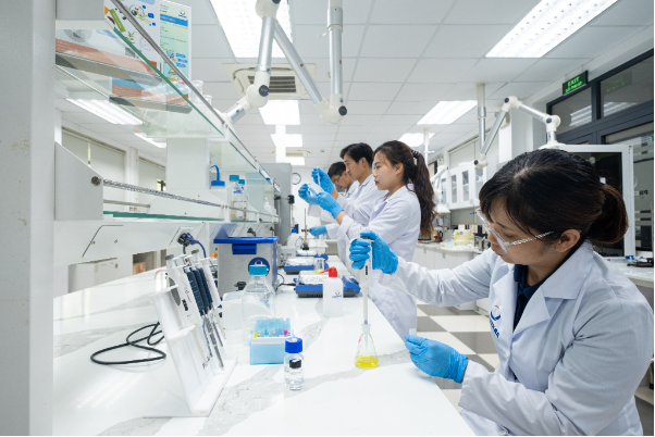 Nhiều rào cản khiến sinh viên mới ra trường ngại học thạc sĩ - Ảnh 3.