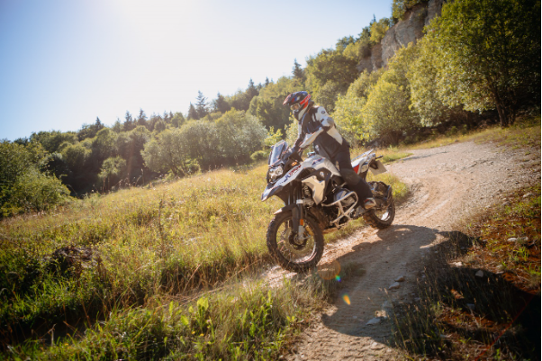 BMW R 1250 GS - Lựa chọn nổi bật ở phân khúc Adventure tại Việt Nam - Ảnh 1.