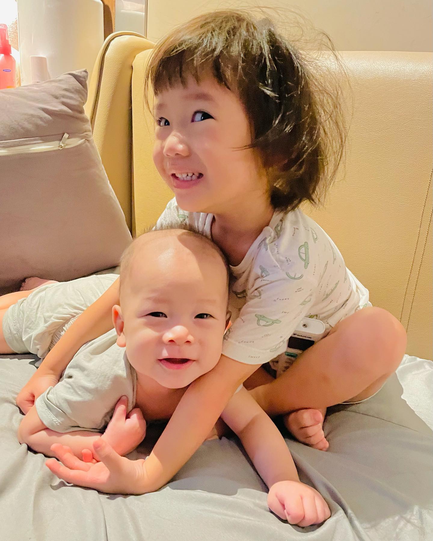 Hội idol nhí hot nhất Vbiz năm 2022: Thánh hài Hayden và Cici Anh Chi chiếm sóng mạng xã hội - Ảnh 4.