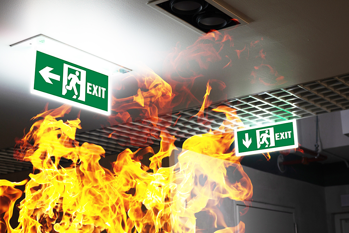 Khi xảy ra hỏa hoạn, cháy nhà cao tầng, nên chạy lên trên hay chạy xuống dưới? Những kỹ năng thoát hiểm ai cũng cần biết - Ảnh 1.