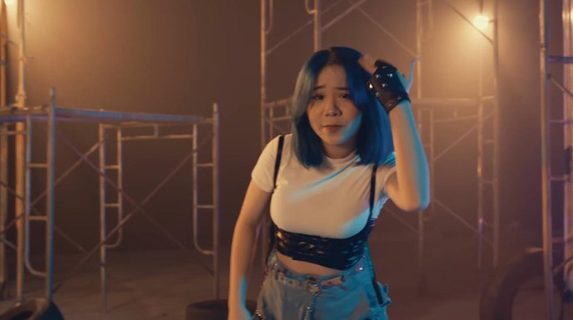 Từng gây &quot;ám ảnh&quot; với giọng rap, hot girl làng game quên luôn tiếng &quot;mẹ đẻ&quot;? - Ảnh 2.