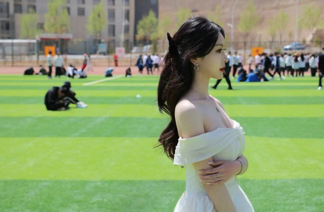 Loạt nữ sinh "khuynh đảo" cả trường chỉ vì khoảnh khắc chớp nhoáng ở hội thao: Thanh xuân nợ tôi những nữ thần như thế!- Ảnh 28.