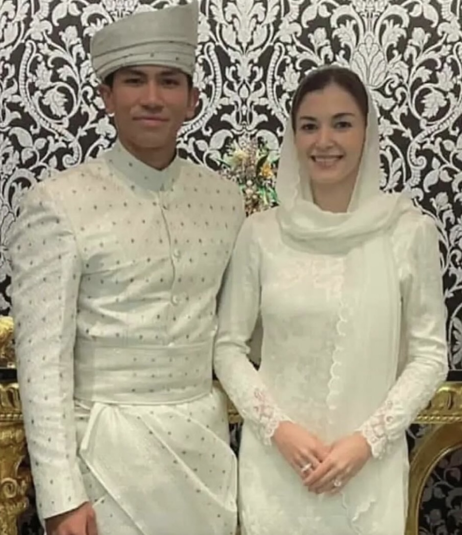 Hé lộ tạo hình cưới thứ 4 của Hoàng tử Brunei, nhan sắc cô dâu tiếp tục trở thành tâm điểm- Ảnh 2.