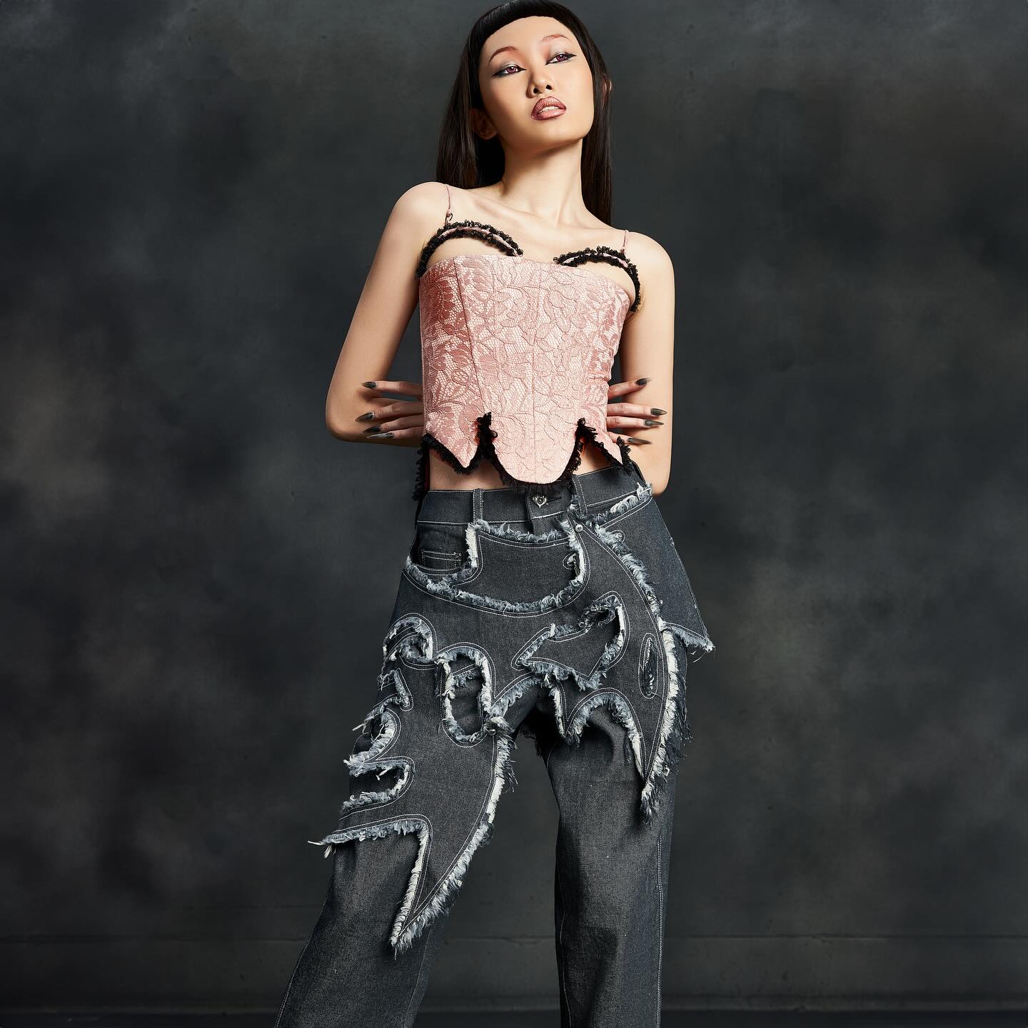 Tự hào local brand Việt được Vogue Singapore khen ngợi, chinh phục từ Lisa cho tới aespa, nghe tư duy của founder mà nể!- Ảnh 4.