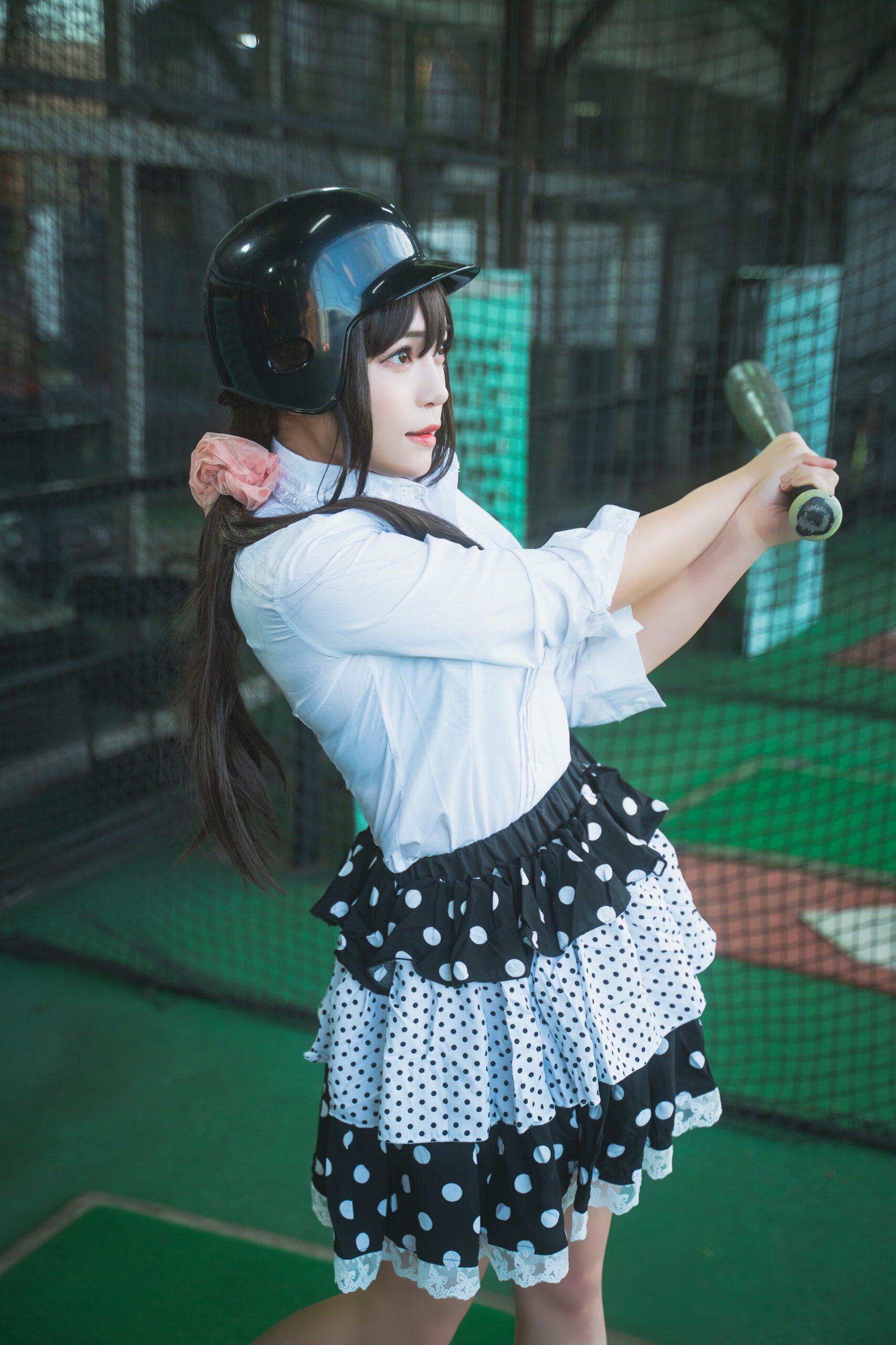 Loạt ảnh cosplay "bạn gái thuê" Chizuru Mizuhara gây sốt MXH vì quá xinh đẹp- Ảnh 8. Loạt ảnh cosplay "bạn gái thuê" Chizuru Mizuhara gây sốt MXH vì quá xinh đẹp- Ảnh 8.