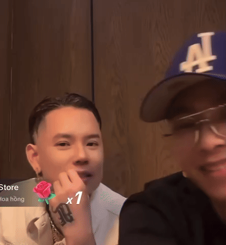 Andree livestream nghêu ngao nhạc Phương Ly, phản ứng sao khi bị hỏi ngày "chốt đơn"?- Ảnh 1.